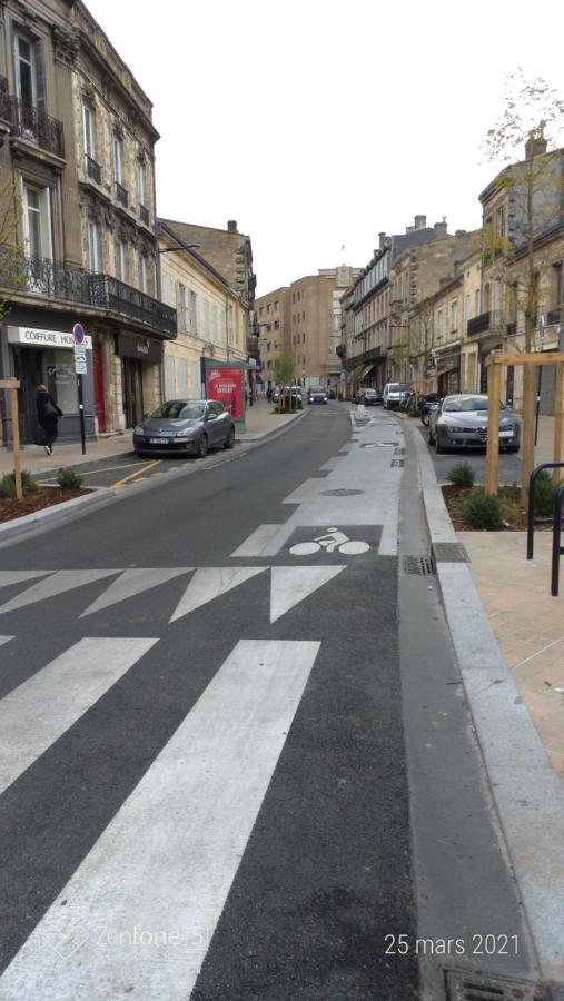 Studio En Duplex-Aircon-Terrasse-Parking-Calme Bordeaux Luaran gambar