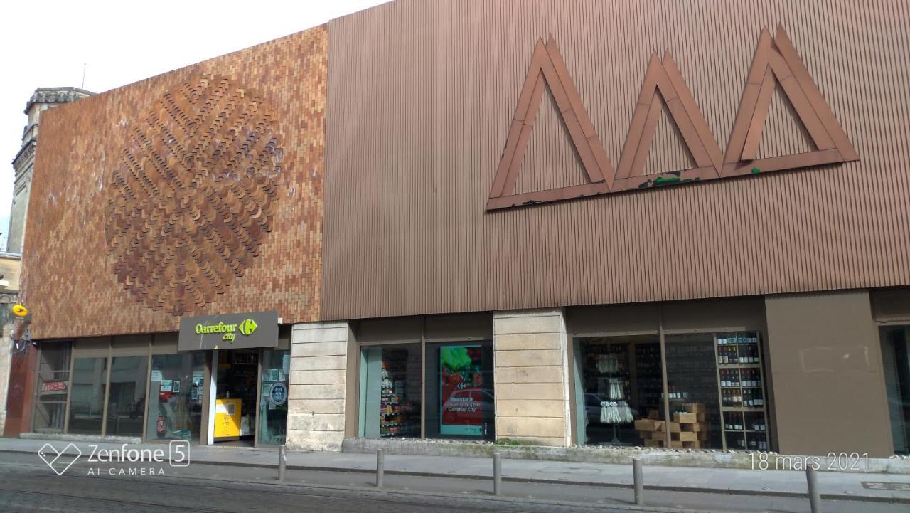 Studio En Duplex-Aircon-Terrasse-Parking-Calme Bordeaux Luaran gambar