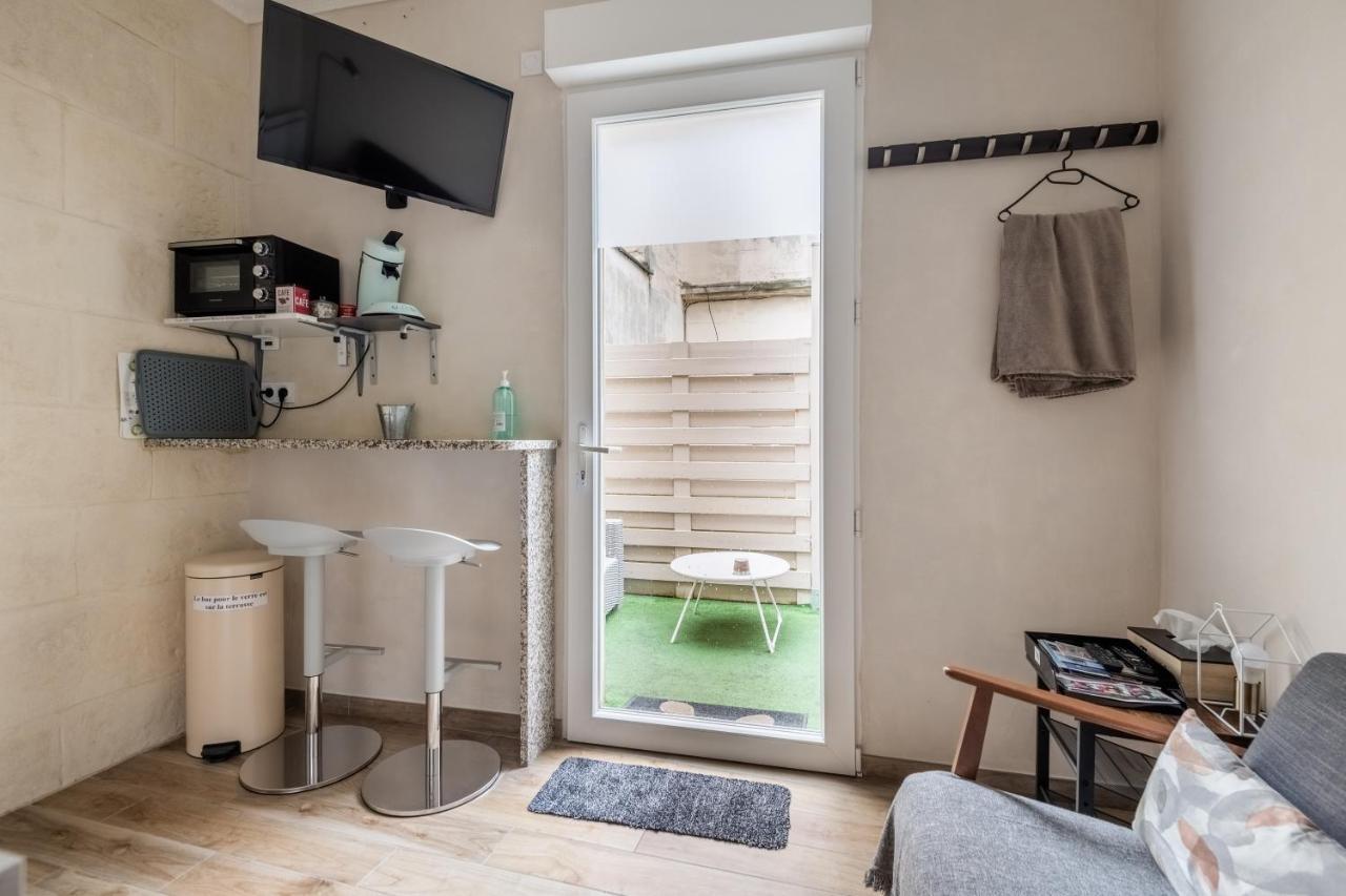 Studio En Duplex-Aircon-Terrasse-Parking-Calme Bordeaux Luaran gambar