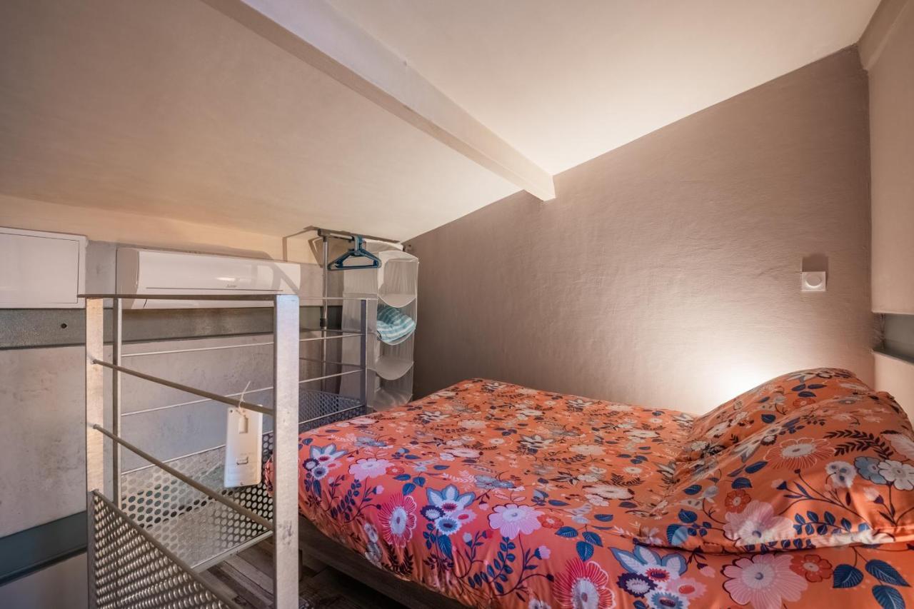 Studio En Duplex-Aircon-Terrasse-Parking-Calme Bordeaux Luaran gambar